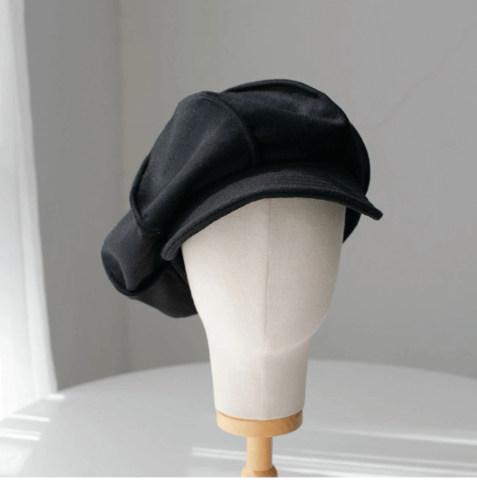 Oversize All Season Newsboy Cap for Women.