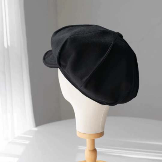 Oversize All Season Newsboy Cap for Women.