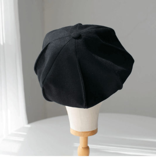 Oversize All Season Newsboy Cap for Women.