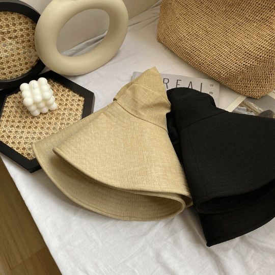 Extra Wide Brim Bucket Hat  for Women.