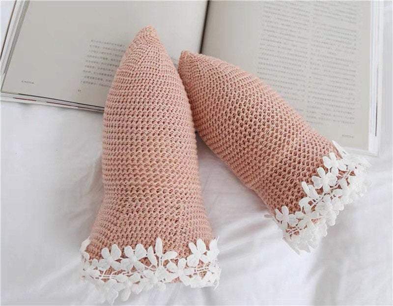 Bucket Straw Hat with Floral Lace for Women and Girls.