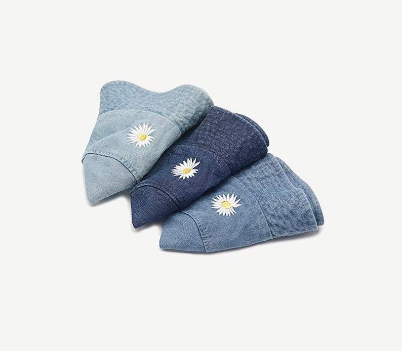 Daisy Denim bucket hat  for Women and Girls.