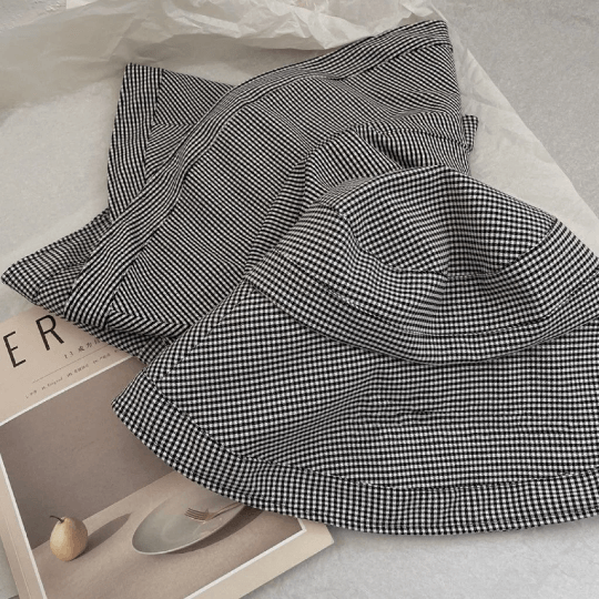 Oversized Bucket Hat Check Pattern, Small to XXLarge Bucket Hat for Women.