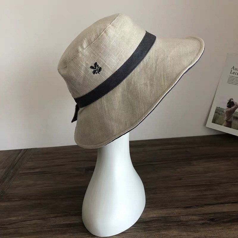 Reversible Pony Tail Sun Hat with Flower Print.