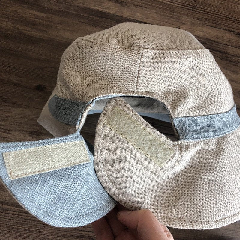 Reversible Pony Tail Sun Hat with Flower Print.