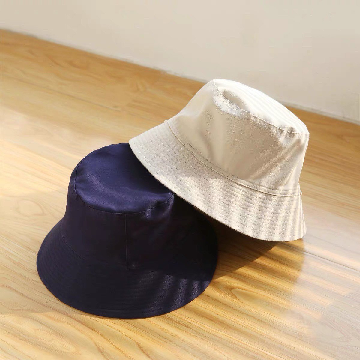 Oversize Reversible Unisex Cotton Bucket Hat.