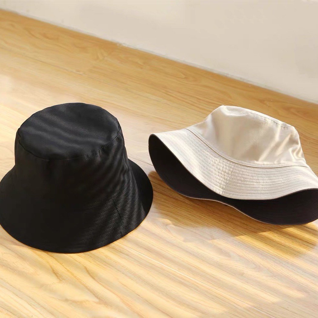 Oversize Reversible Unisex Cotton Bucket Hat.
